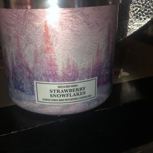 Bath and body works three wick candle strawberry snowflakes
